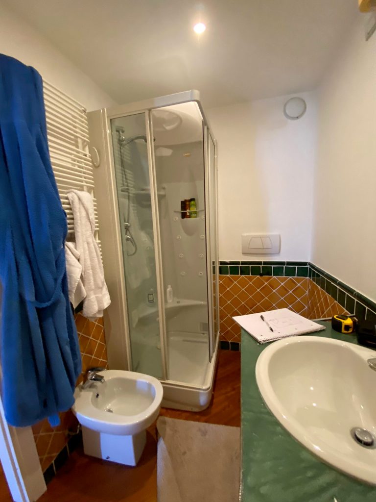 Sestriere bagno-doccia Prima1